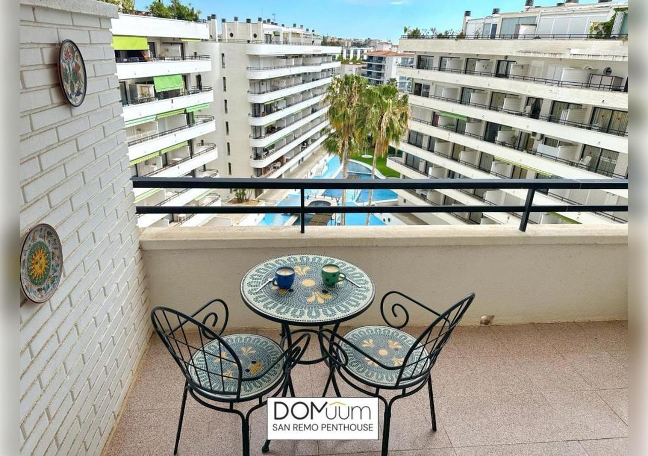 Domuum Holidays - San Remo Penthouse سالو المظهر الخارجي الصورة