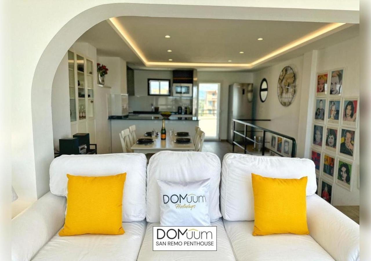 Domuum Holidays - San Remo Penthouse سالو المظهر الخارجي الصورة
