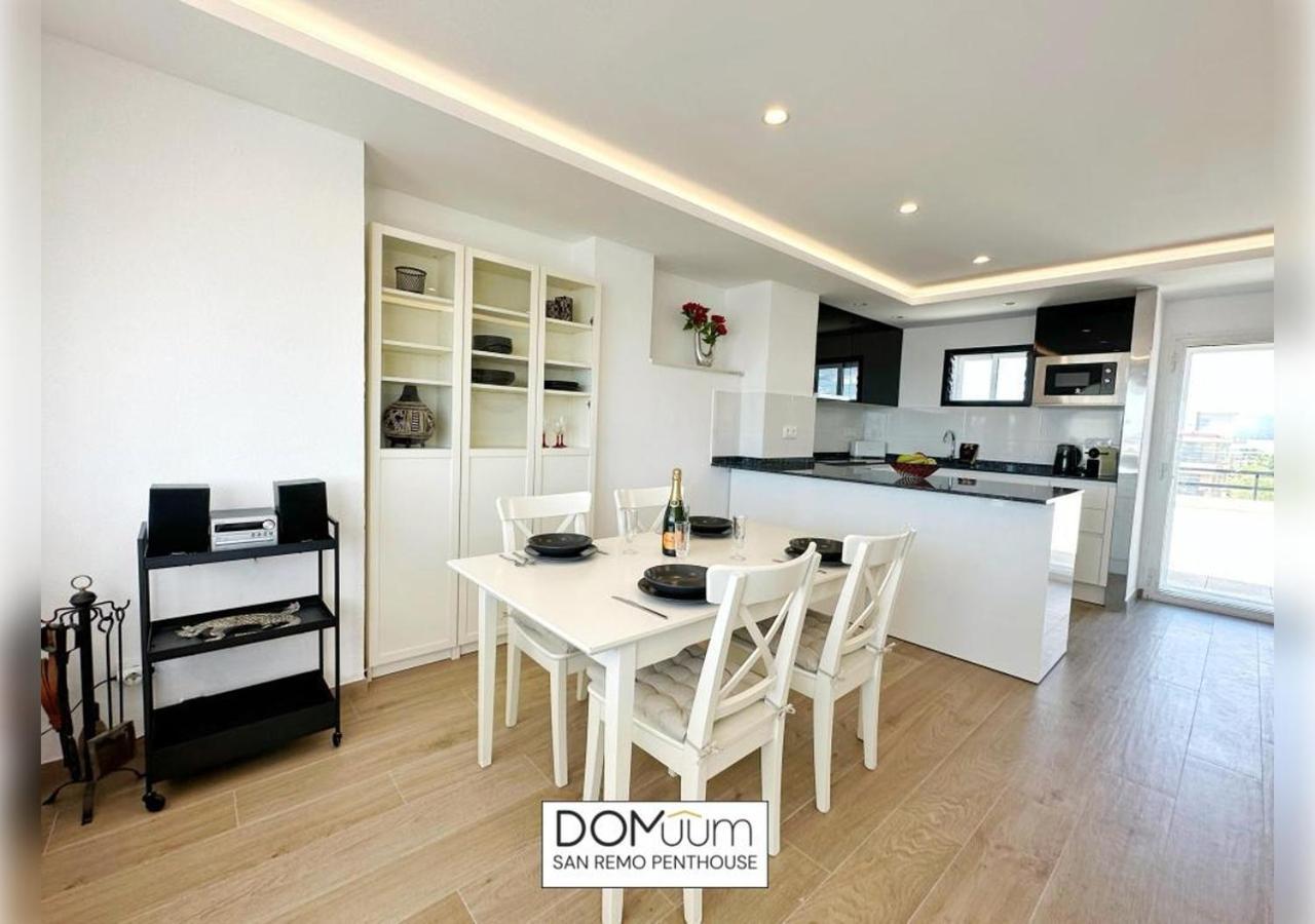 Domuum Holidays - San Remo Penthouse سالو المظهر الخارجي الصورة