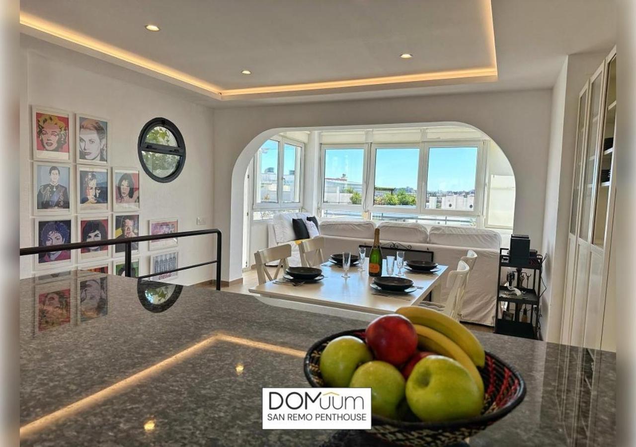 Domuum Holidays - San Remo Penthouse سالو المظهر الخارجي الصورة